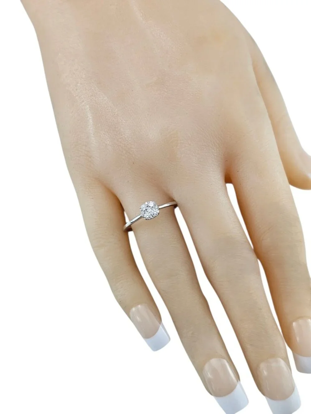 14K White Gold Diamond Cluster Ring Size 8.5 #25443